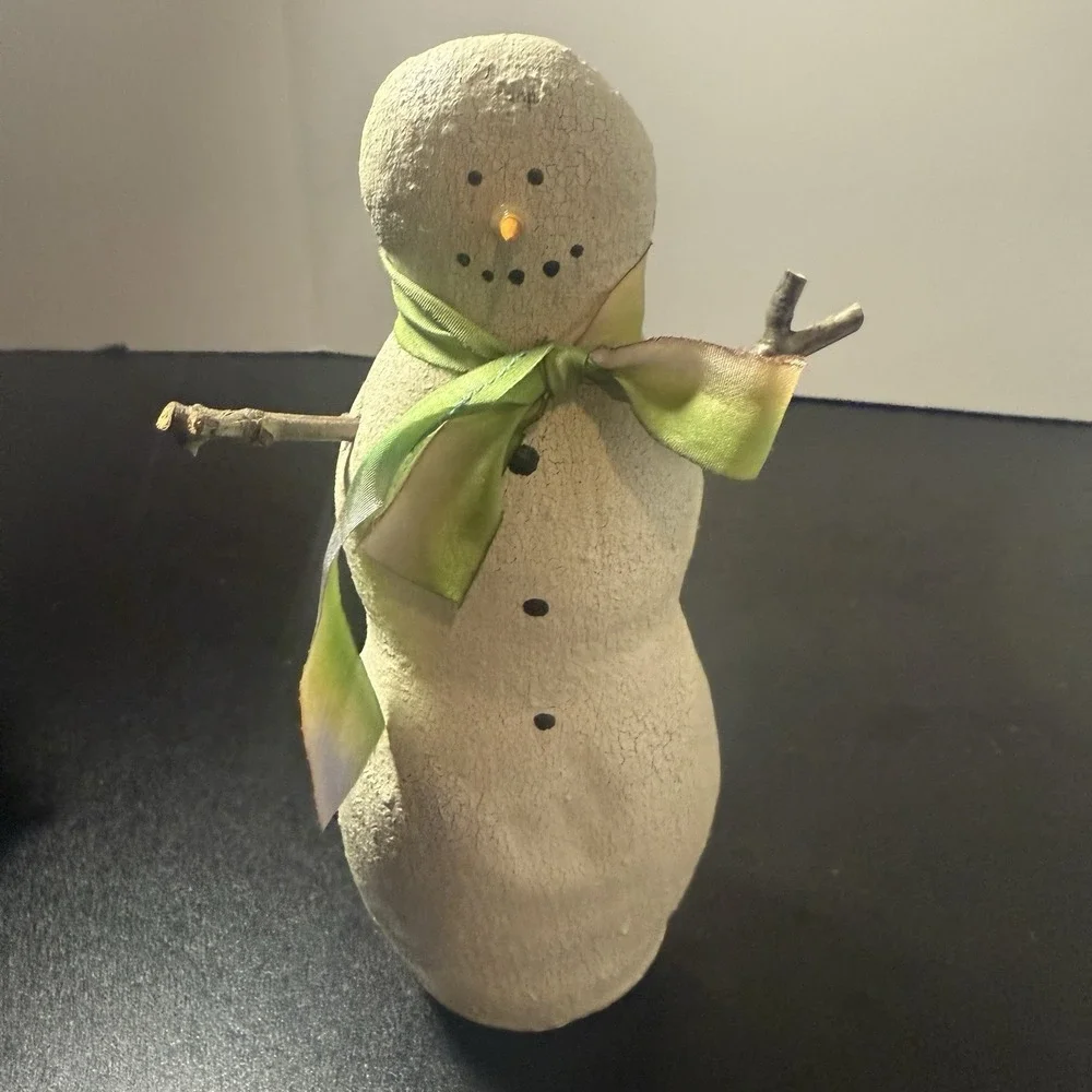 Vintage‎ Natalie Silitch Folk Art Hunter Snowman Figurines  Set Of 2